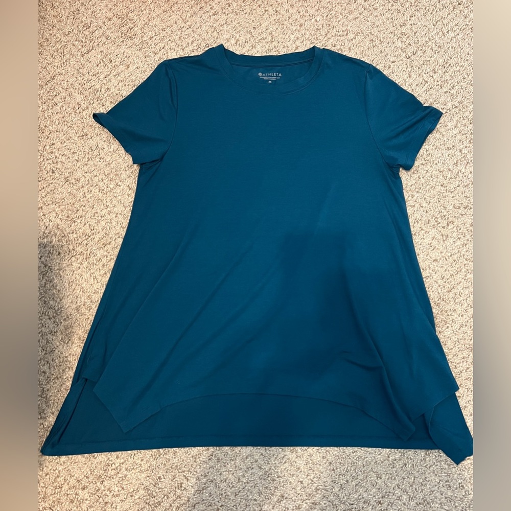 Athleta T-shirt